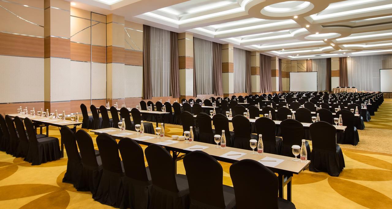 Atria Hotel Magelang Zewnętrze zdjęcie